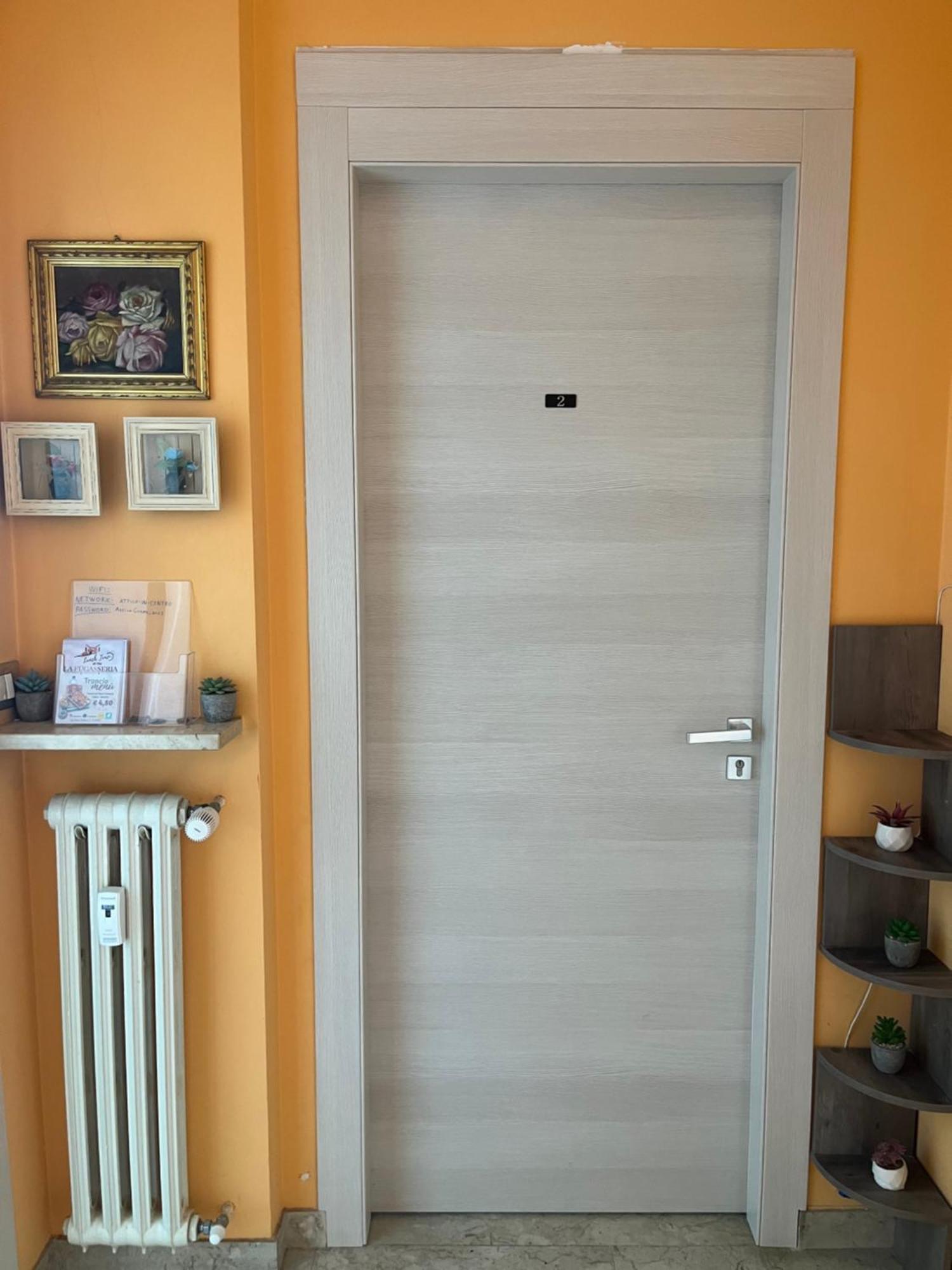 Boutique Affittacamere Attico In Centro Cuneo Exterior photo